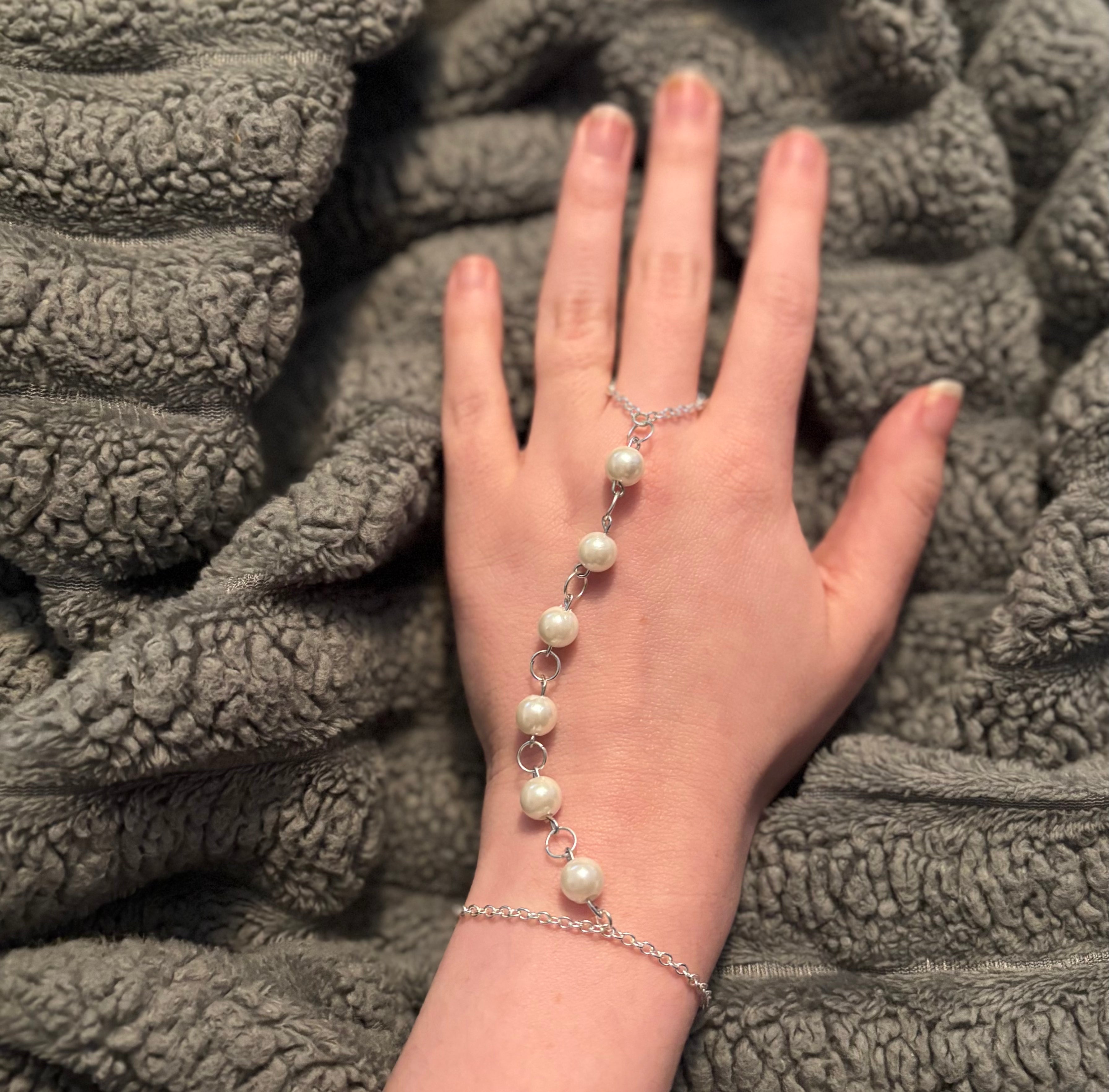 Hand chain
